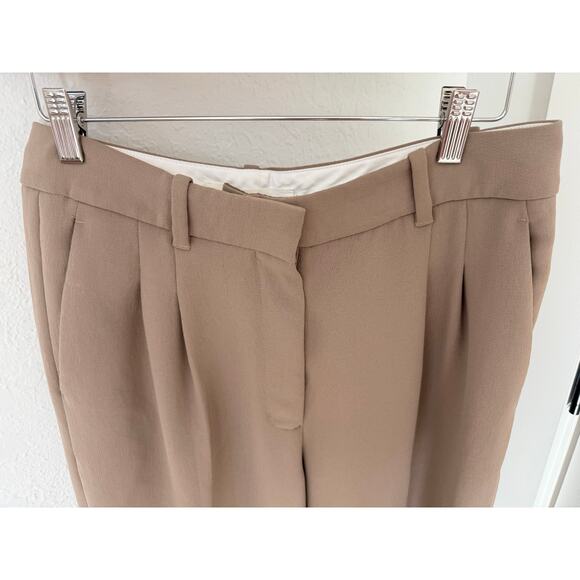 Aritzia Effortless Pant – Size 10 - Picture 7 of 7